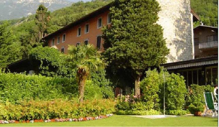 Residence Concaverde Pomarolo Екстериор снимка