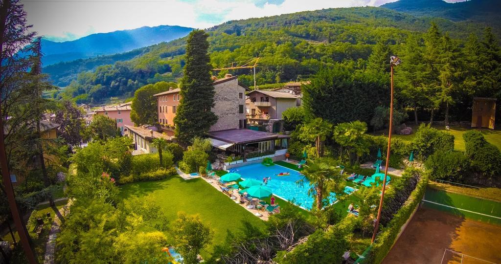Residence Concaverde Pomarolo Екстериор снимка