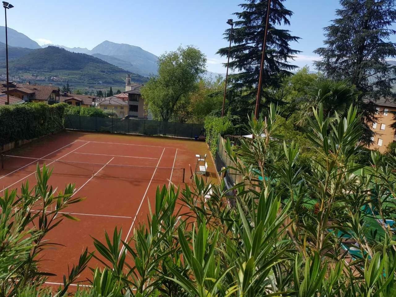 Residence Concaverde Pomarolo Екстериор снимка